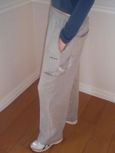 Hanging Sweatpants Gray - INJIACTIVE - Modalova