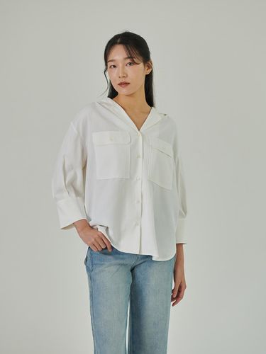 A loose-fit pocket shirt - Coett - Modalova