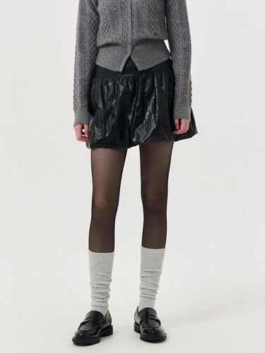 Leather balloon miniskirt [BLACK] / WBD4L13512 - GENERAL IDEA - Modalova