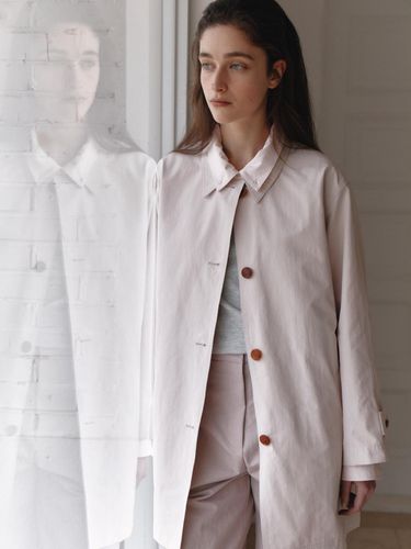 Single Half Trench Coat (Pink) - THE RYE - Modalova