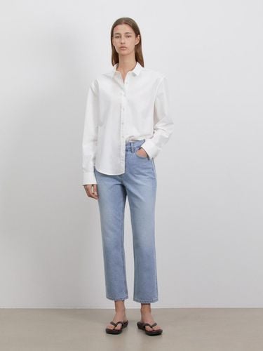 BASIC CROP DENIM PANTS_BLUE - RIDIFI - Modalova