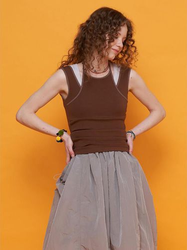 String Layered Sleeveless (MS4542W52D) - SAND SOUND - Modalova