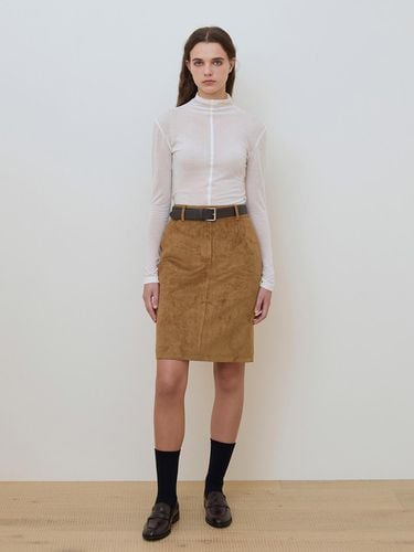 Suede H-line Skirt Camel (AESK4C408CM) - a.t.corner - Modalova