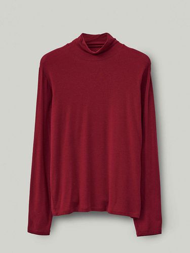 French Turtleneck Top (Red) - THE RYE - Modalova