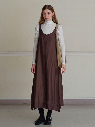 Layered Dress (Brown) - THE RYE - Modalova