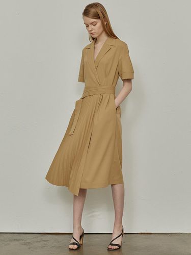 DOUBLE LINING PLEATS DRESS - DEFEMME - Modalova