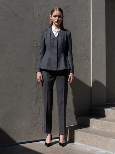 TWO LAYERD TAILRORED SUIT GREY - DEFEMME - Modalova