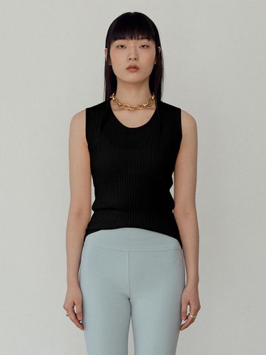 Slim Ribbed Sleeveless Knit_Black - J.Chung - Modalova