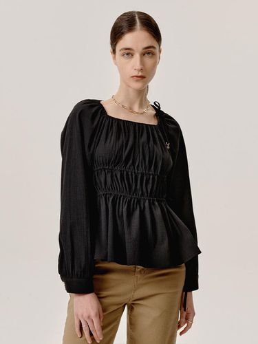 Vicia Square Neck Top_Black - J.Chung - Modalova