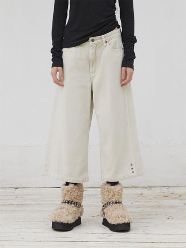 BERMUDA PANTS(BEIGE) - THREE TO EIGHTY - Modalova