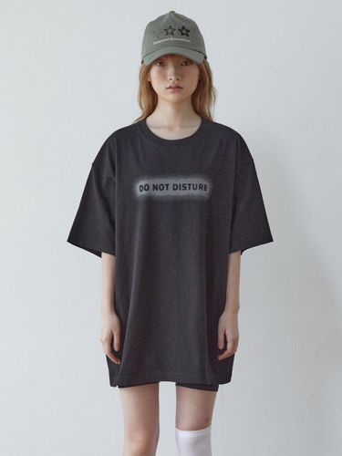 DISTURB T SHIRT (BLACK) - THREE TO EIGHTY - Modalova