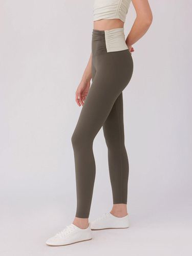 AUDREY LEGGINGS BONE & ASH - NYLORA - Modalova