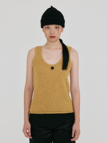 Italian Wool Sleeveless Knit Top [Yellow] - EENK - Modalova