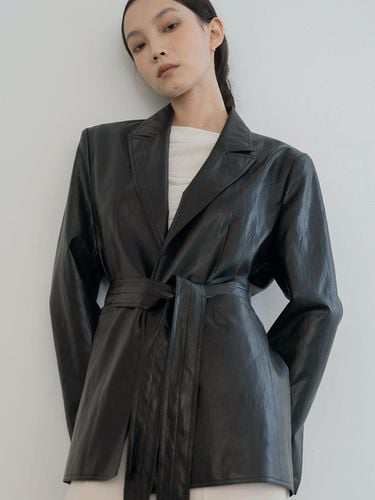 CLASSIC OVERFIT LEATHER HALF COAT - DEFEMME - Modalova