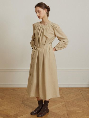 Round Neck Easy Belt Dress - Beige - NONLOCAL - Modalova