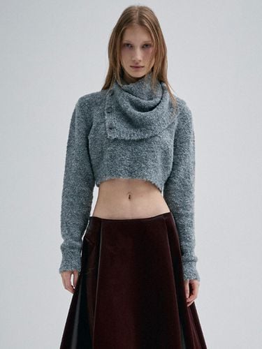 CROPPED BOUCLE KNIT TOP_LIGHT GRAY - KILO - Modalova