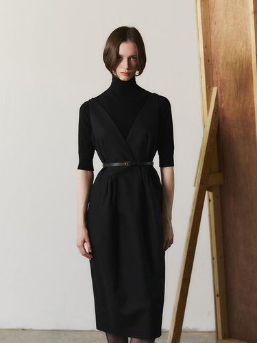 V neck Gathering Dress_Wool Black - LETQSTUDIO - Modalova