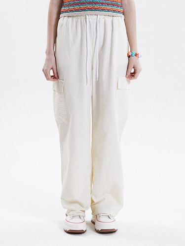 RUSTLE CARGO PANTS_CREAM - PINK PINEAPPLE - Modalova