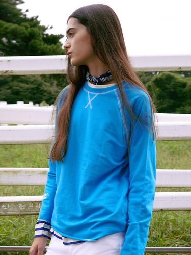 UNI) Stitch Raglan Long Sleeve T - Shirt - Studio & Parc - Modalova