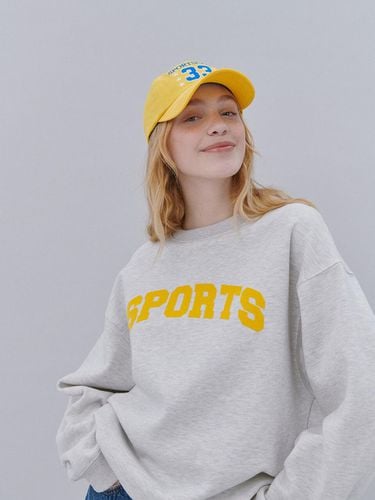 Sports Flocking Graphic Sweatshirt - The Sweat. - Modalova