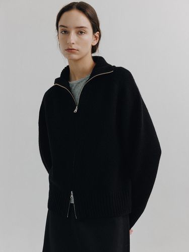 Galerie Full zip up (Black) - peces - Modalova