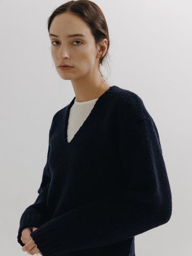 Chunky v neck sweater (Dark navy) - peces - Modalova