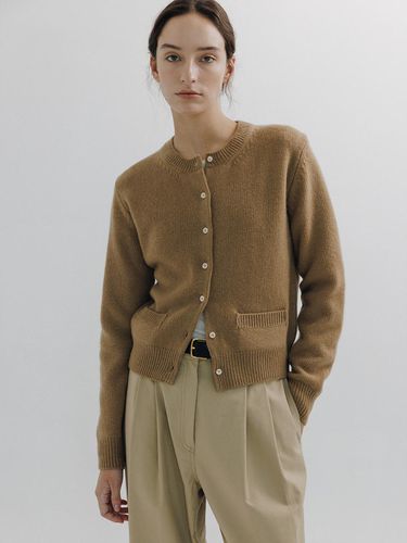 Wool pocket Cardigan (Camel) - peces - Modalova