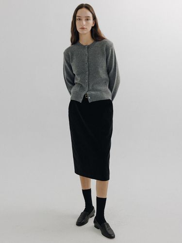 Corduroy h line skirt (Black) - peces - Modalova