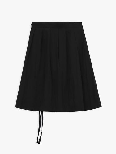 ISABELLE FLARE MIDI SKIRT_BLACK - PINK PINEAPPLE - Modalova