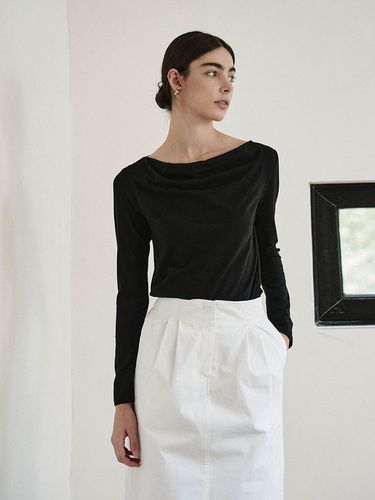 DRAPE SHIRRING TEE BLACK - GIEMAR - Modalova