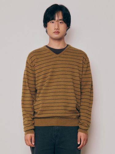 Super Fine Wool Stripe V - Neck Sweater () - KNITLY - Modalova