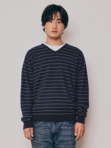 Super Fine Wool Stripe V - Neck Sweater () - KNITLY - Modalova