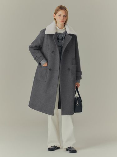 Fur Collar Long Double Coat - MIND BRIDGE women - Modalova