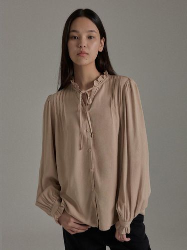 FAWN FRILL BLOUSE (2colors) - MangoManyPlease - Modalova