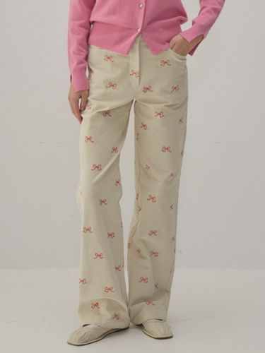 Ribbon Corduroy Straight Pants - OHKUKKA - Modalova