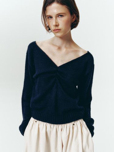 Off Shoulder Shirring NT_(Navy) - REBOLD - Modalova