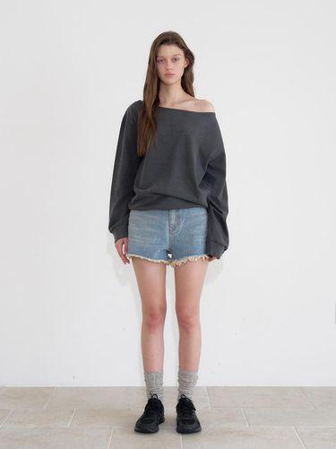 Off - shoulder sweat top (charcoal) - hetherment - Modalova