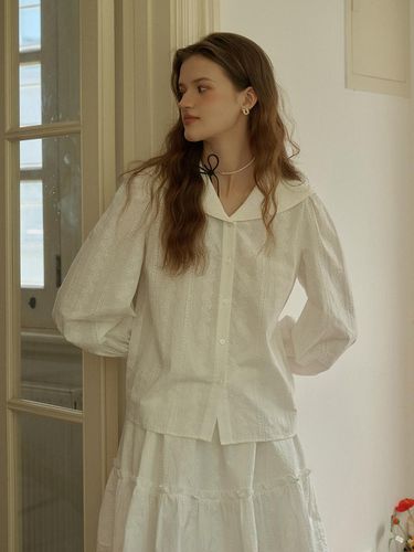 Embroidered Collar Shirt - White - Simple Retro - Modalova