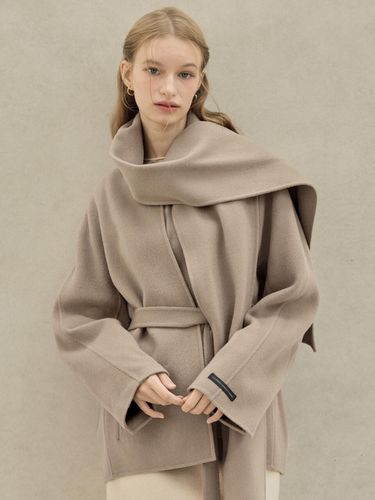 Cashmere Muffler Set Belted Coat_Melange Beige - hyyk - Modalova