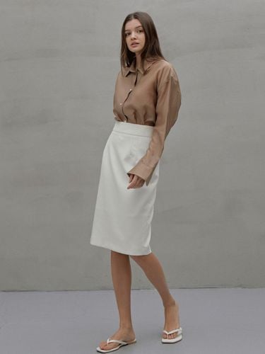 Melia] H-line Skirt - White - LANG5 - Modalova