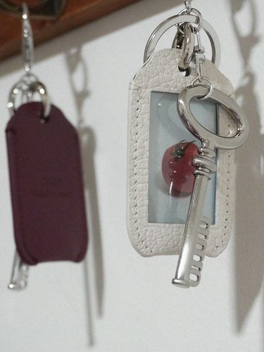 Meaning of keyring _ 3colors - omnipotent - Modalova