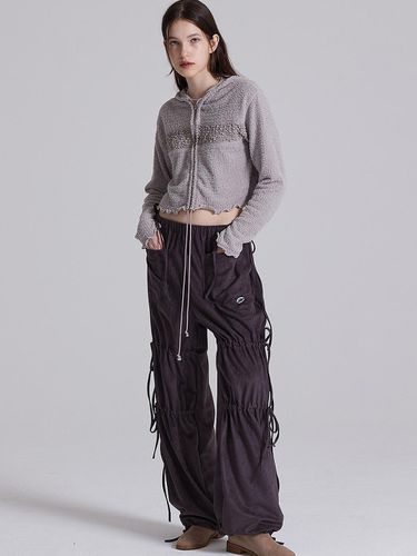 SUEDE PANTS IN GREY (Suede Ribbon Pants) - PLASMA SPHERE - Modalova