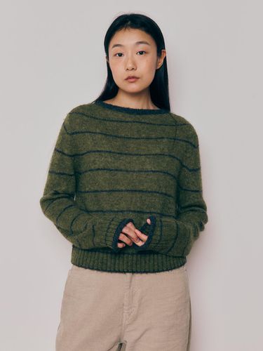 Baby Alpaca Boat Neck Sweater (Stripe Green) - KNITLY - Modalova