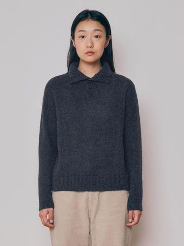 Women] Baby Alpaca Button Collar Sweater (Charcoa - KNITLY - Modalova