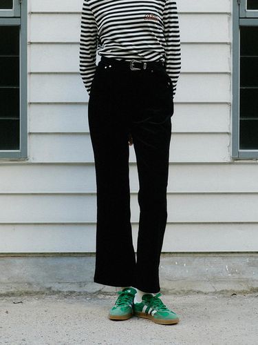 Corduroy Semi Boot Cut Pants (Black) - GREENBUTTER - Modalova