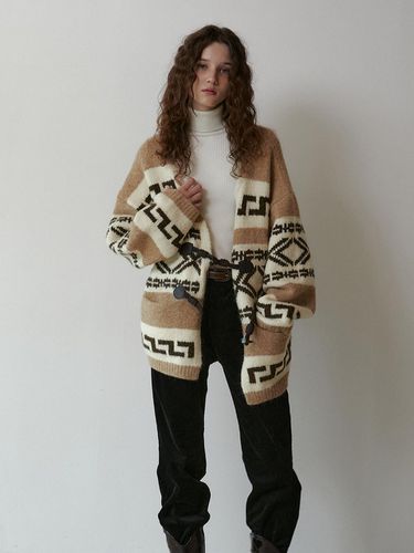 Fur Duffle Cardigan (Brown) - GREENBUTTER - Modalova