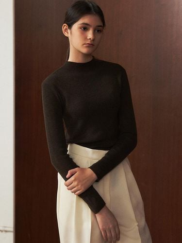 Yanne] Wool turtleneck knitwear_Brown - LANG5 - Modalova