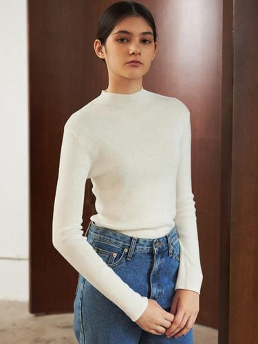 Yanne] Wool turtleneck knitwear_White - LANG5 - Modalova