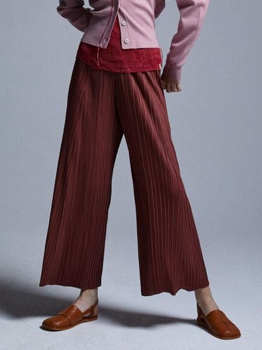 Diagonal Wide Long Pleated Pants_LPPTF024002 - Lapli - Modalova