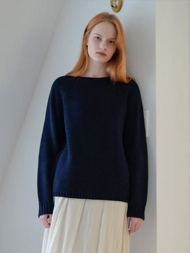 Boat Neck Basic Knit (Navy) - VLETI - Modalova